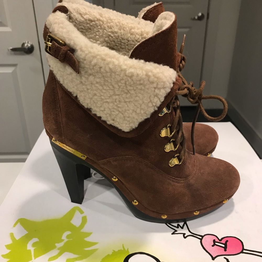 Booties - Picture 4 of 5